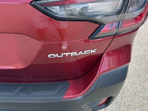 Used 2020 Subaru Outback Premium w/ Popular Package #1 AWD/4WD image 10