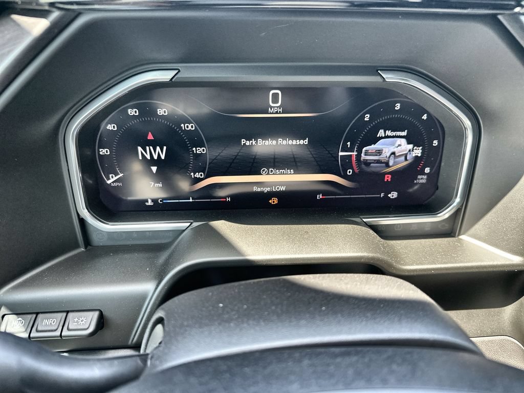 New 2026 GMC Sierra 1500 AT4 w/ AT4 Premium Package AWD/4WD image 30