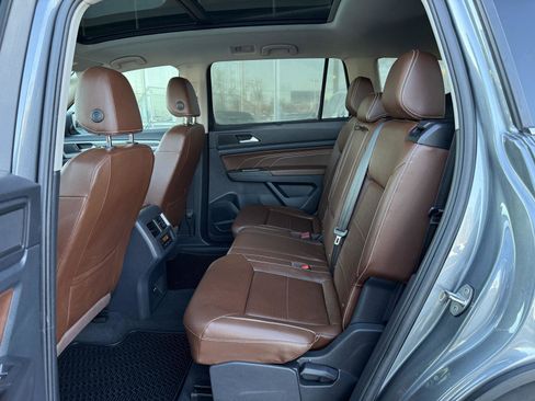 Used 2022 Volkswagen Atlas SE image 28