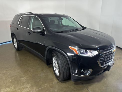 Used 2018 Chevrolet Traverse LT FWD image 7