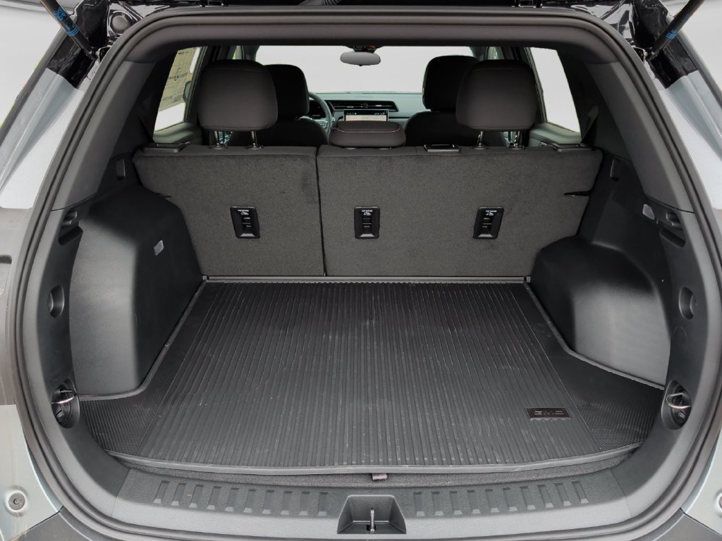 New 2027 GMC Terrain Elevation w/ Black Edition AWD/4WD image 43