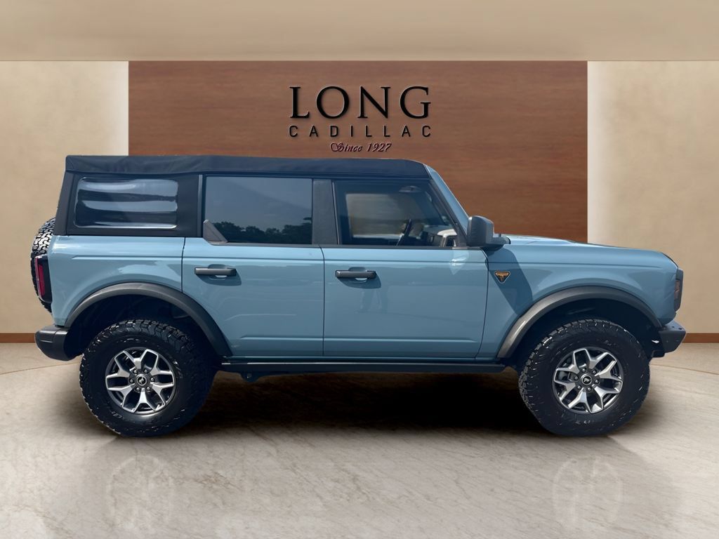 Used 2022 Ford Bronco Badlands AWD/4WD image 7