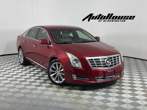Used 2014 Cadillac XTS Luxury FWD image 1