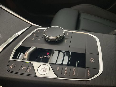 Used 2023 BMW 330i xDrive Sedan w/ Driving Assistance Package image 21