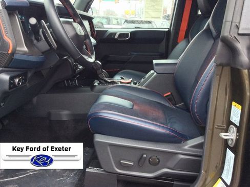 New 2025 Ford Bronco Raptor image 26