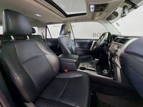 Used 2013 Toyota 4Runner Limited AWD/4WD image 31