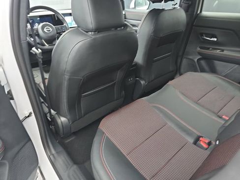Used 2025 Nissan Kicks SR image 42