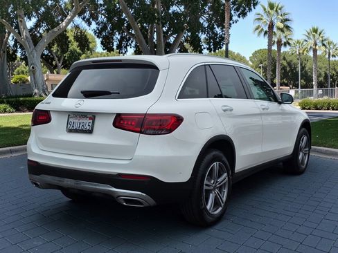 Used 2022 Mercedes-Benz GLC 300 image 3