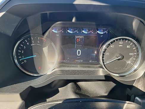 Used 2024 Ford Expedition XLT image 16