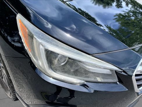 Used 2018 Subaru Outback 3.6R Limited AWD/4WD image 27