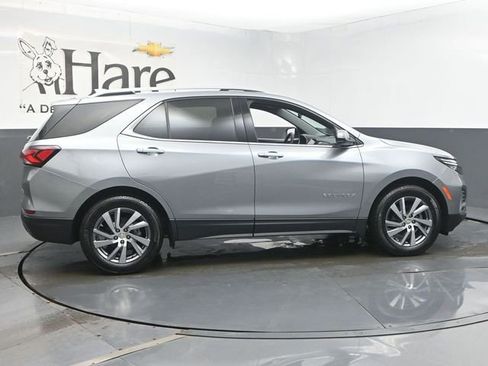 Used 2023 Chevrolet Equinox Premier image 36