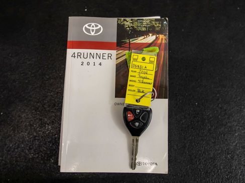 Used 2014 Toyota 4Runner SR5 image 49