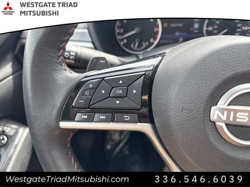 Used 2024 Nissan Altima 2.5 SR FWD image 10