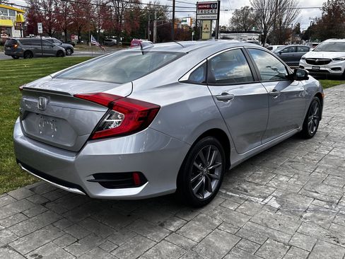 Used 2021 Honda Civic EX-L image 9