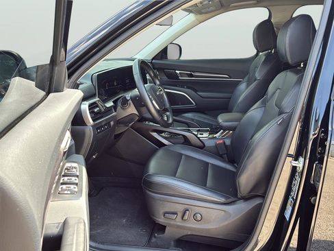Used 2024 Kia Telluride S w/ S Sunroof Package FWD image 13