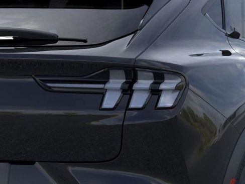 New 2026 Ford Mustang Mach-E Select w/ Comfort Package image 21