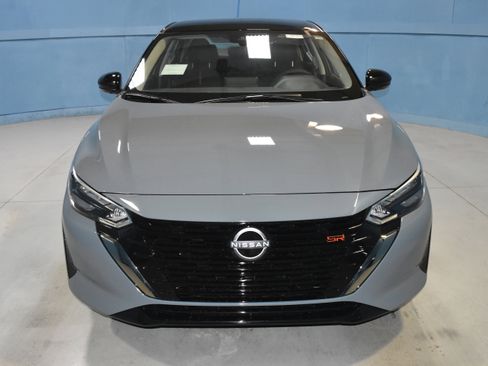 New 2025 Nissan Sentra SR image 19