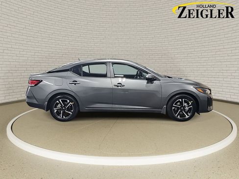 New 2025 Nissan Sentra SV w/ All-Weather Package image 4