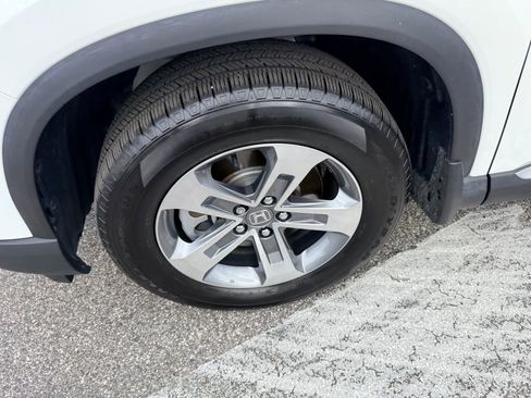 Used 2024 Honda Pilot EX-L image 16