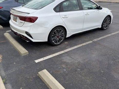 Used 2024 Kia Forte GT FWD image 3