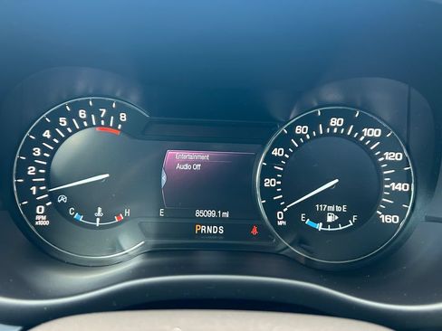 Used 2017 Lincoln MKC Reserve FWD image 7