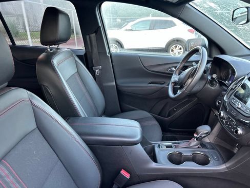 Used 2022 Chevrolet Equinox RS w/ Infotainment Package AWD/4WD image 9