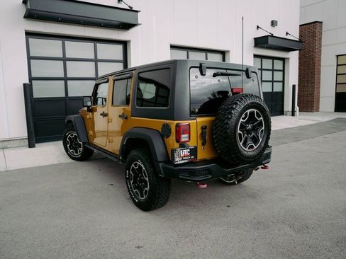 Used 2014 Jeep Wrangler Unlimited Rubicon image 9