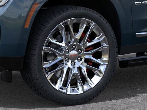 New 2026 GMC Yukon XL Denali w/ Denali Reserve Package image 9