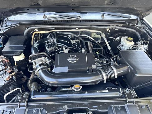 Used 2013 Nissan Xterra S image 23