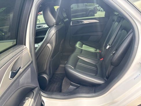 Used 2020 Lincoln MKZ FWD image 22