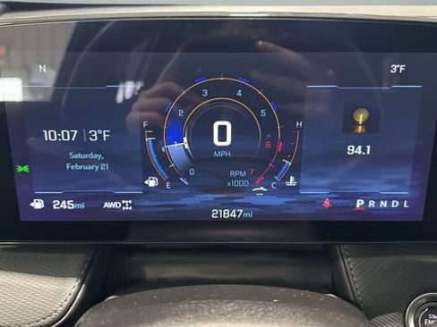 Used 2025 Chevrolet Equinox LT image 12