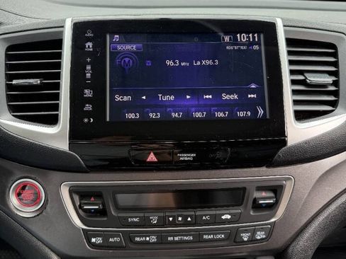 Used 2018 Honda Pilot EX-L image 11