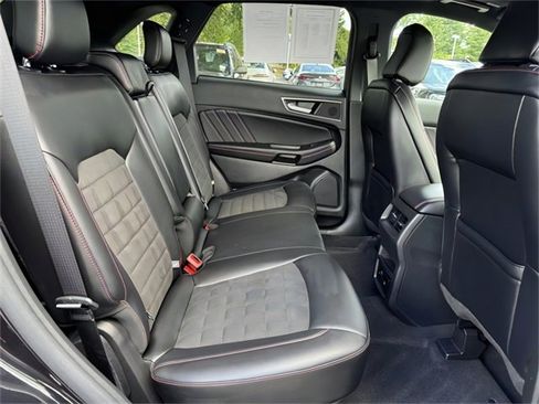 Used 2024 Ford Edge ST-Line w/ Cargo Accessory Package image 27