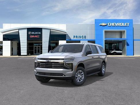 New 2026 Chevrolet Suburban LT w/ Comfort Package RWD image 8