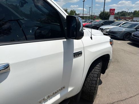 Used 2017 Toyota Tundra Limited w/ Limited Premium Package AWD/4WD image 44