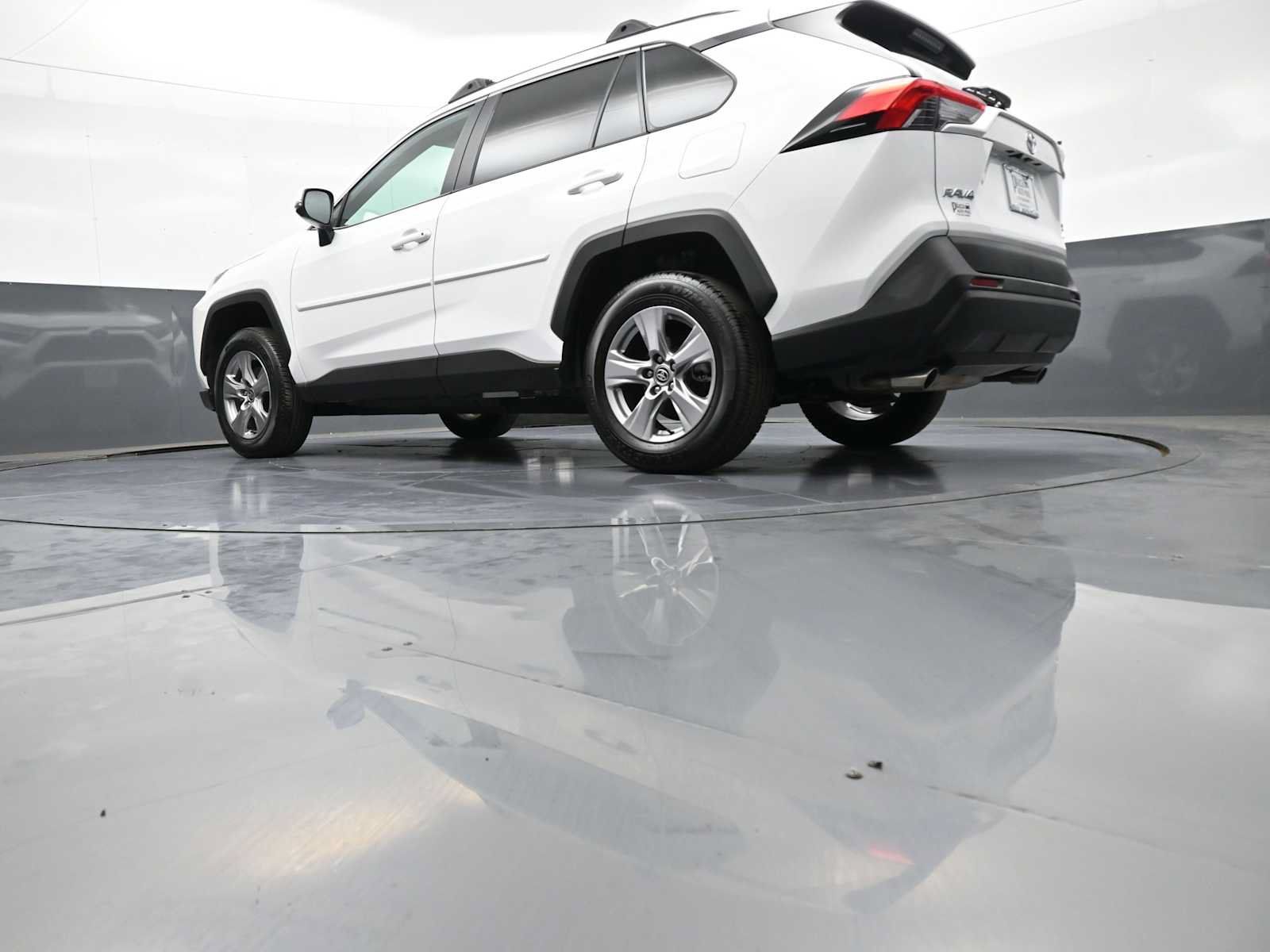 Certified 2025 Toyota RAV4 XLE w/ Convenience Package AWD/4WD image 32
