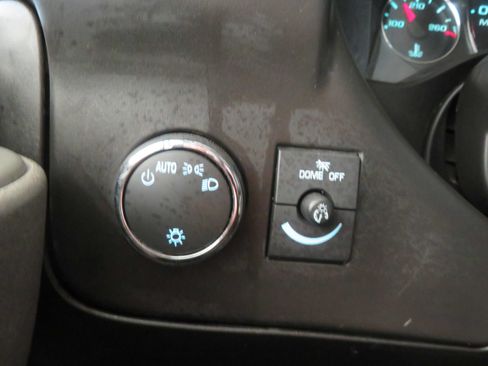 Used 2018 Chevrolet Express 3500 LT w/ LT Preferred Equipment Group RWD image 35