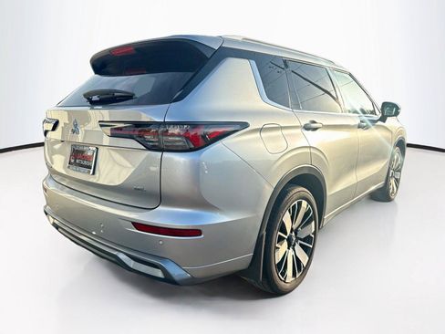 Used 2026 Mitsubishi Outlander SEL FWD image 5