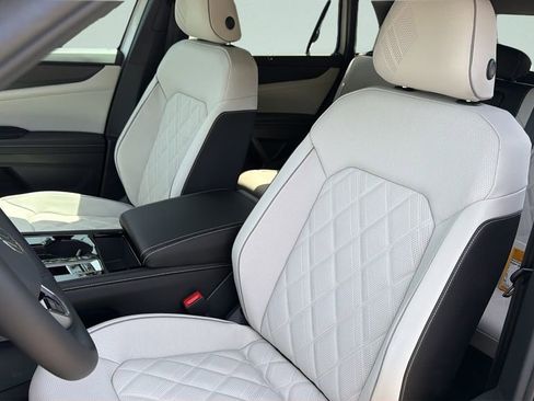 New 2026 Volkswagen Atlas Cross Sport SEL Premium R-Line image 29