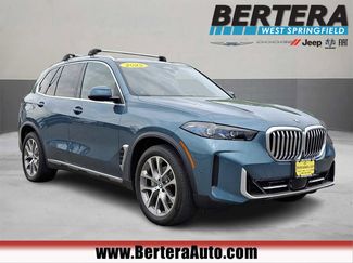 Used 2025 BMW X5 xDrive40i w/ Premium Package AWD/4WD video 1