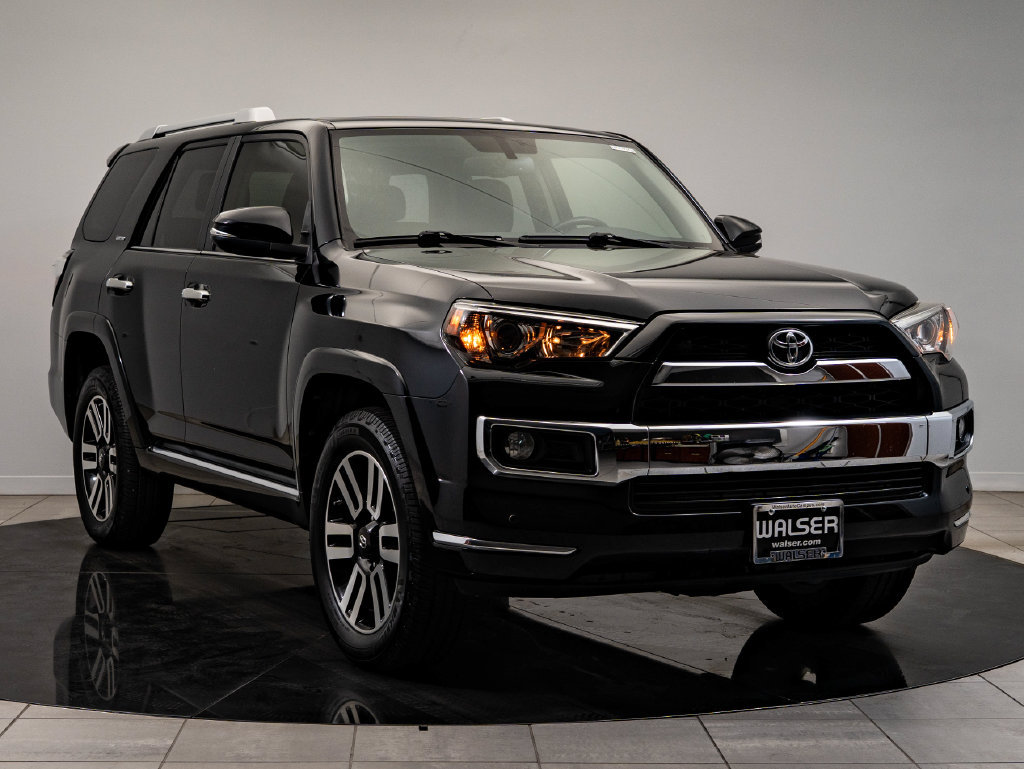 Used 2019 Toyota 4Runner Limited AWD/4WD image 12