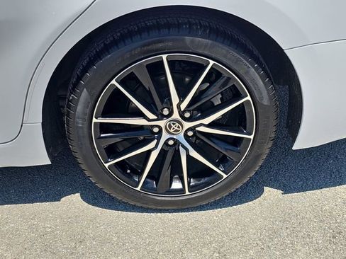 Used 2022 Toyota Camry SE FWD image 33