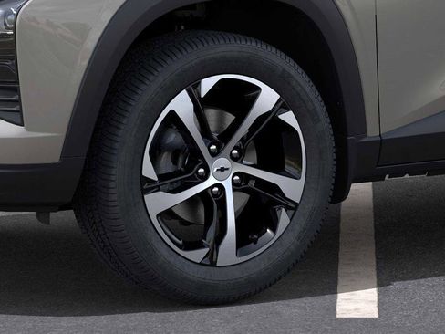 New 2026 Chevrolet Trax RS w/ Driver Confidence Package FWD image 9