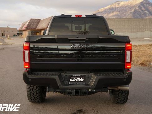 Used 2022 Ford F350 Lariat w/ Tremor Off-Road Package image 9