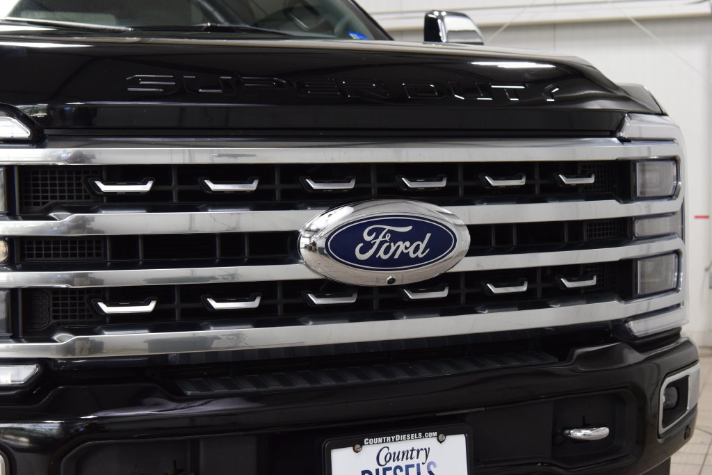Used 2024 Ford F350 Platinum w/ FX4 Off-Road Package AWD/4WD image 10