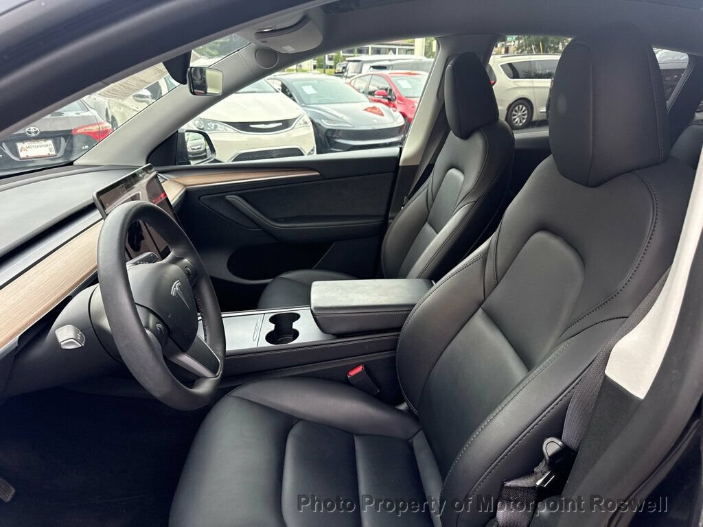 Used 2024 Tesla Model Y 2WD image 9