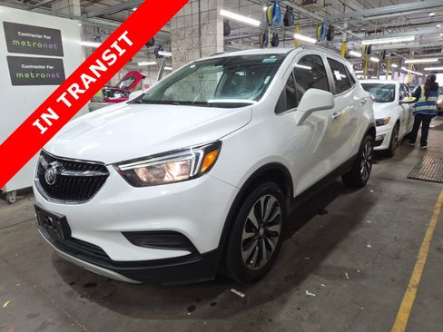 Used 2021 Buick Encore Preferred w/ Safety Package FWD image 1
