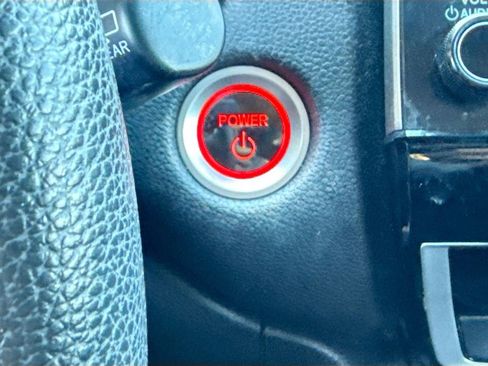 Used 2021 Honda CR-V EX image 18