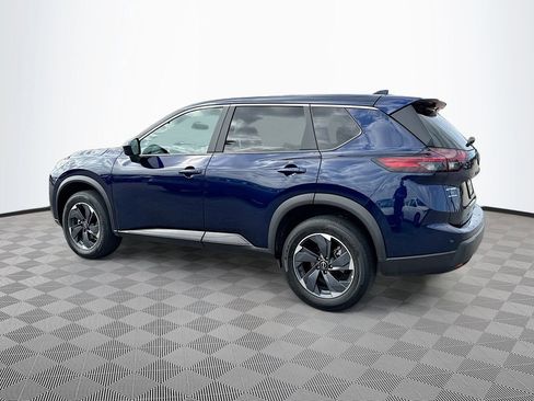 Used 2025 Nissan Rogue SV image 7