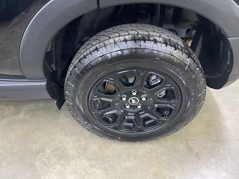 Certified 2025 Ford Bronco Sport Badlands AWD/4WD image 9